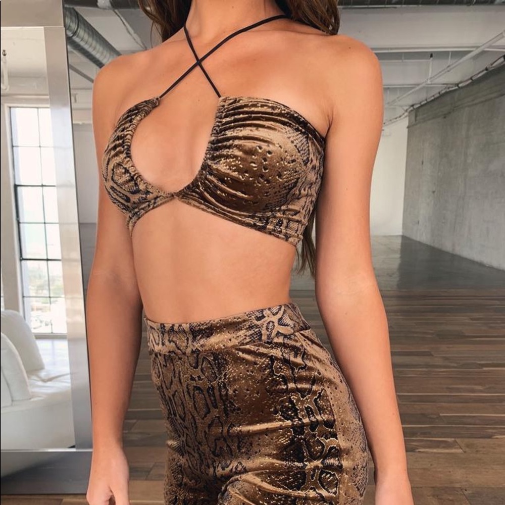 SOLD - Picture 3 of 4